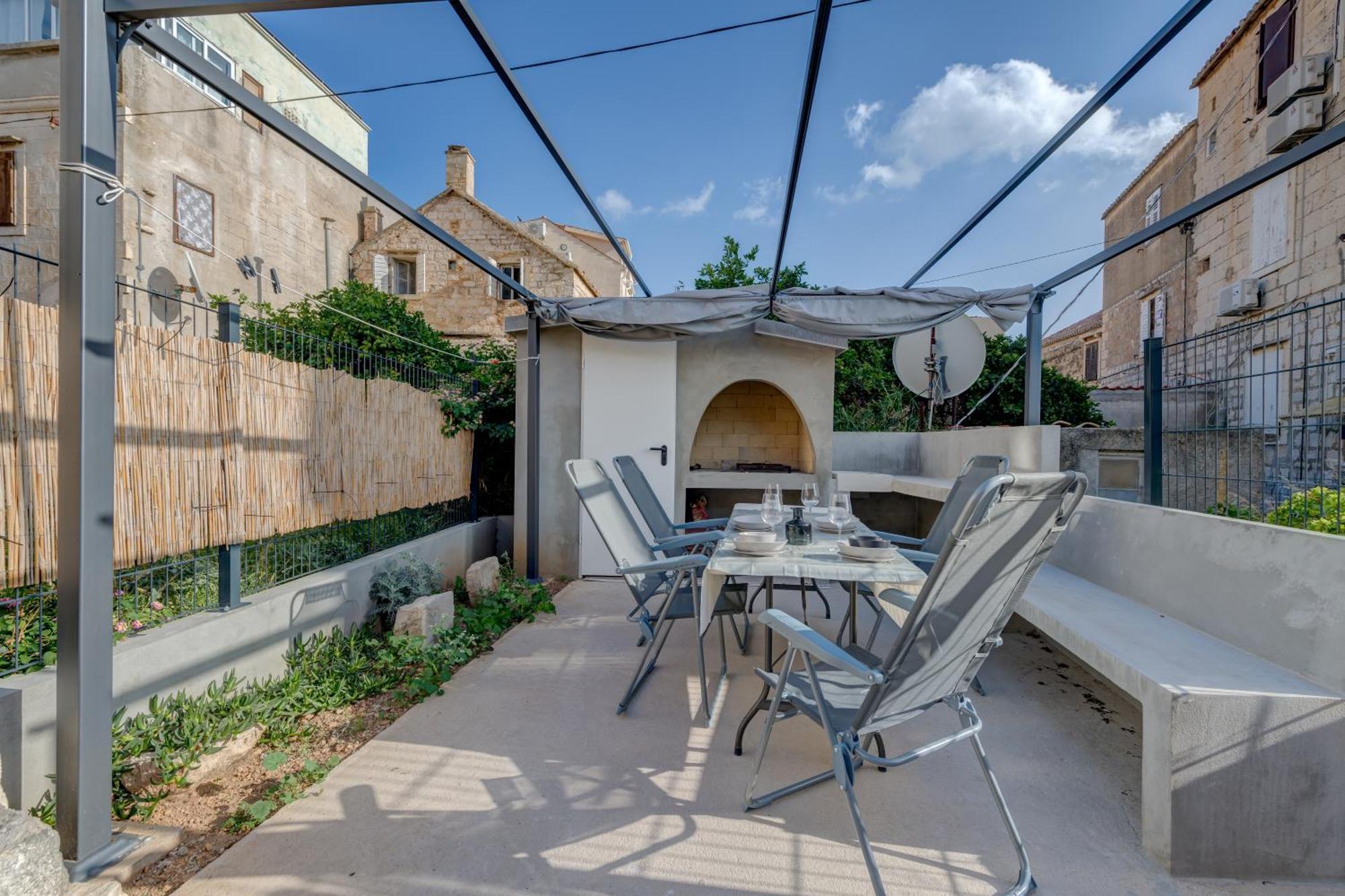 Apartmán Tiny Secret House Komiža Exteriér fotografie